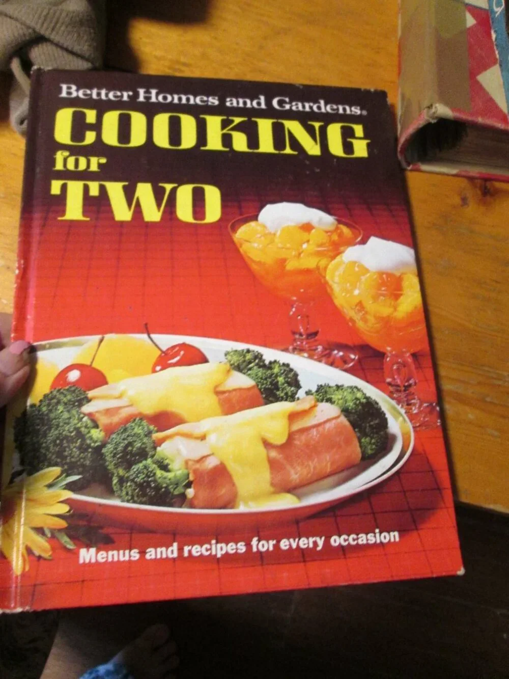 Better Homes and Garden Cooking for Two 1976 cookbook mint
